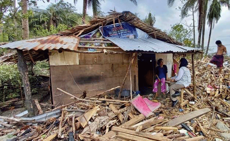 Crisis after the storm: needs soar for women and girls in typhoon ...