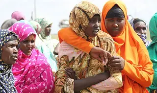Dans l’est de l’Éthiopie, des réfugiées s’opposent à la…